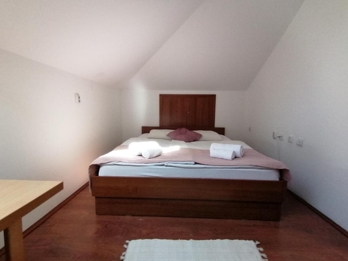Mon Accommodation Free Parking Nis Exterior photo